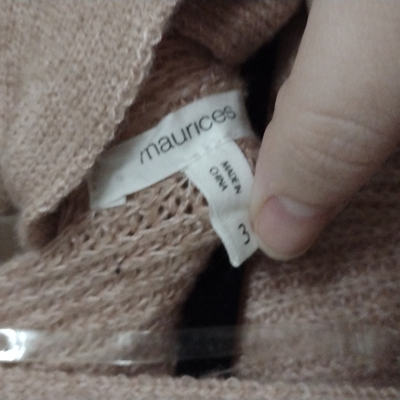 Maurices size 3 rosey pink sweater - Picture 4 of 4